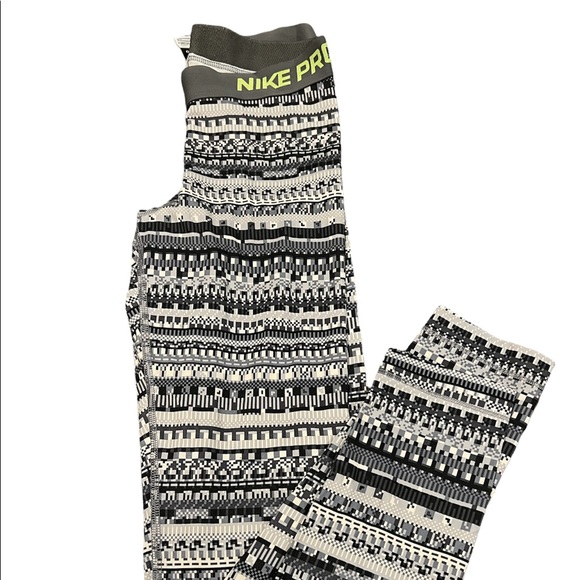 s women nike pro dri-fit leggings - Picture 1 of 2